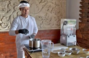 Jamu Making Class in Seminyak